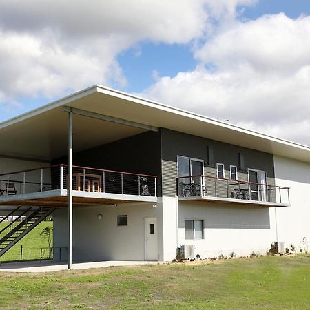 Lot113 Vineyard Accommodation Upper Swan Luaran gambar